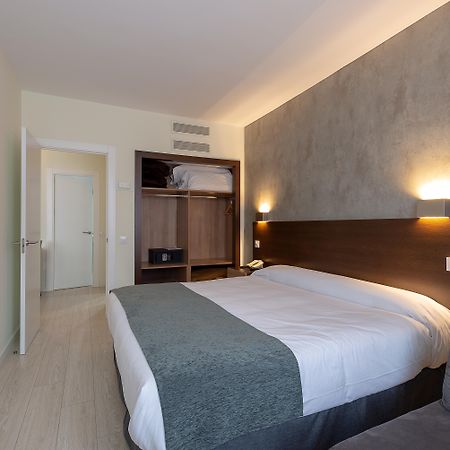 Apartamentos Recoletos Madrid Ngoại thất bức ảnh