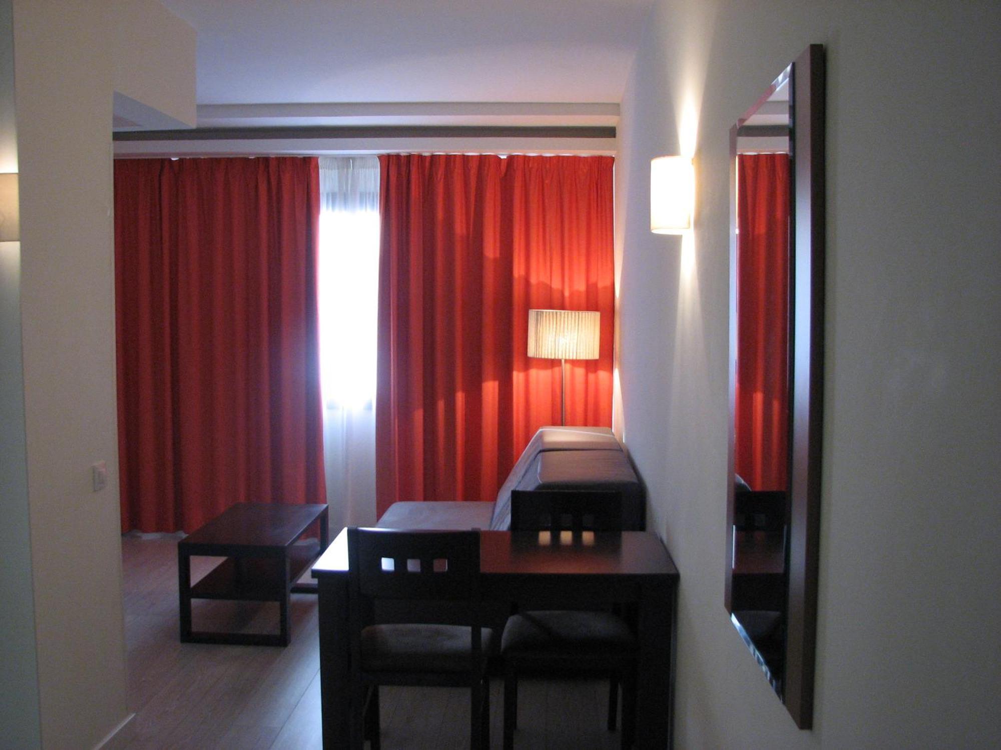 Apartamentos Recoletos Madrid Phòng bức ảnh