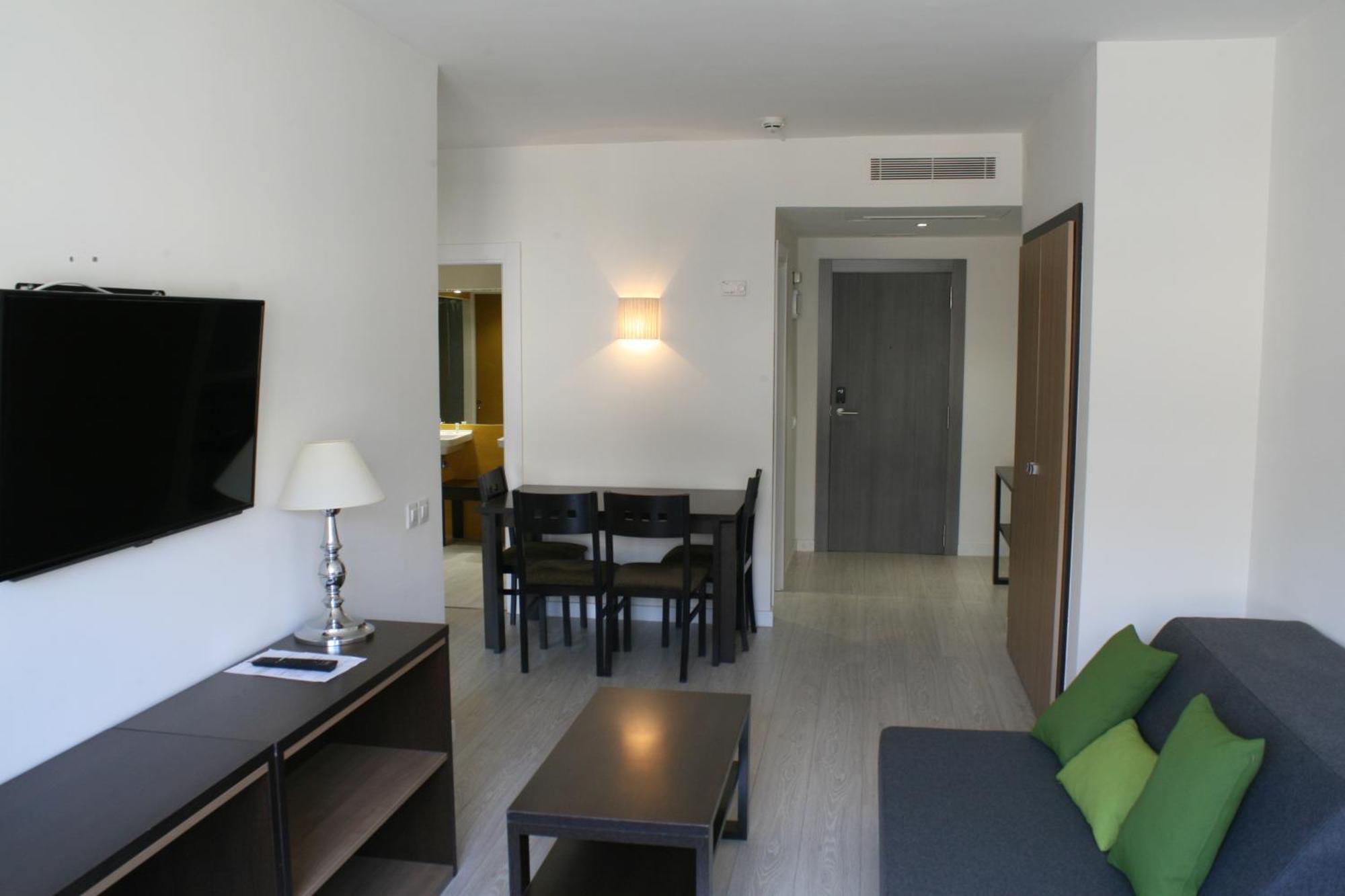 Apartamentos Recoletos Madrid Phòng bức ảnh