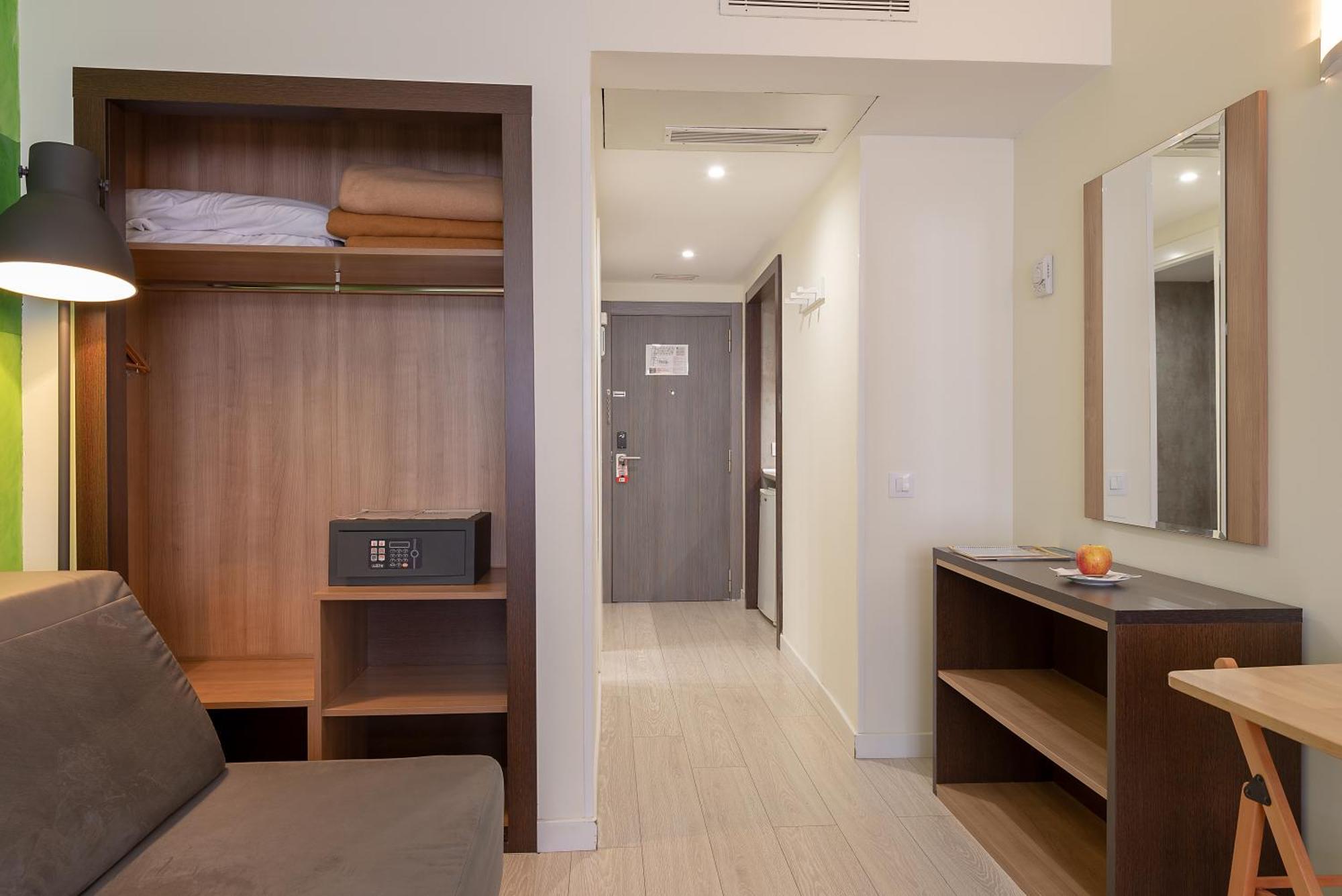 Apartamentos Recoletos Madrid Phòng bức ảnh