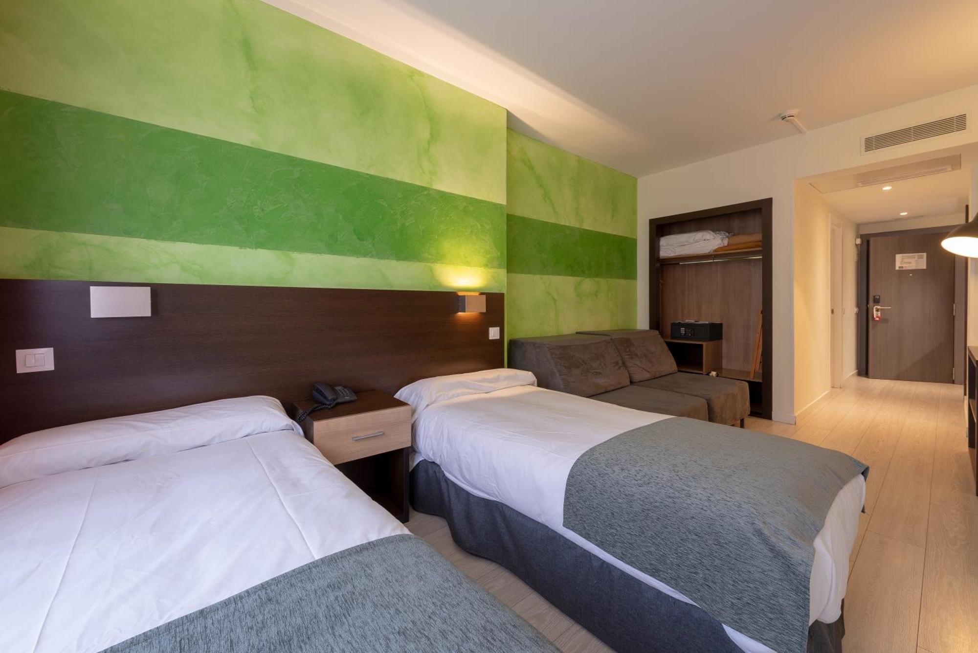 Apartamentos Recoletos Madrid Phòng bức ảnh