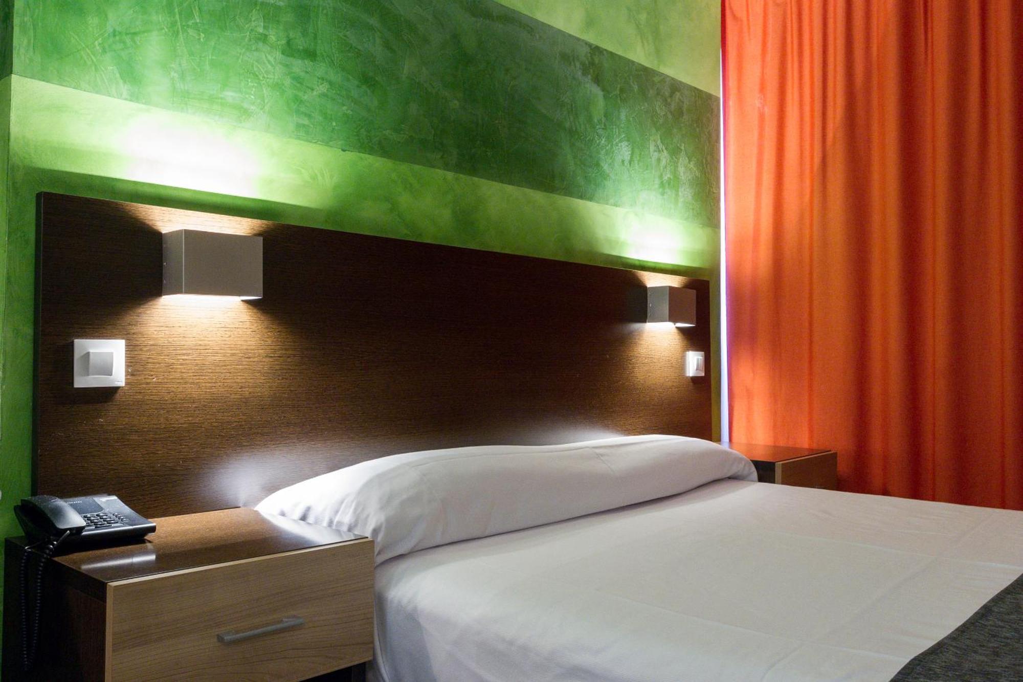 Apartamentos Recoletos Madrid Ngoại thất bức ảnh