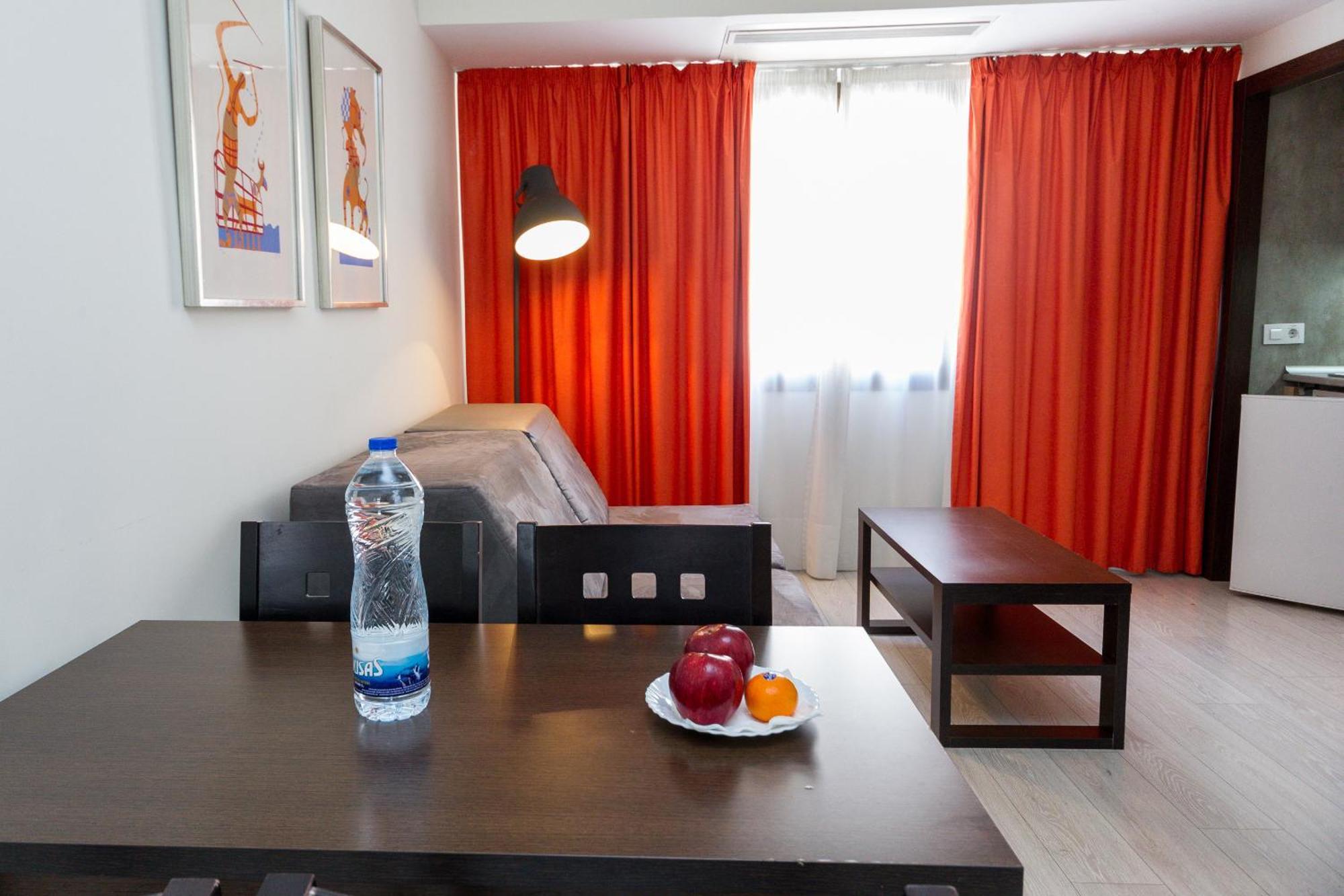Apartamentos Recoletos Madrid Ngoại thất bức ảnh